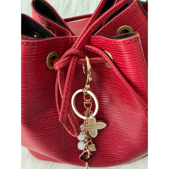 Louis Vuitton Red EPI Leather Neo Noe Drawstring Bucket Bag Medium Size - Picture 2 of 12